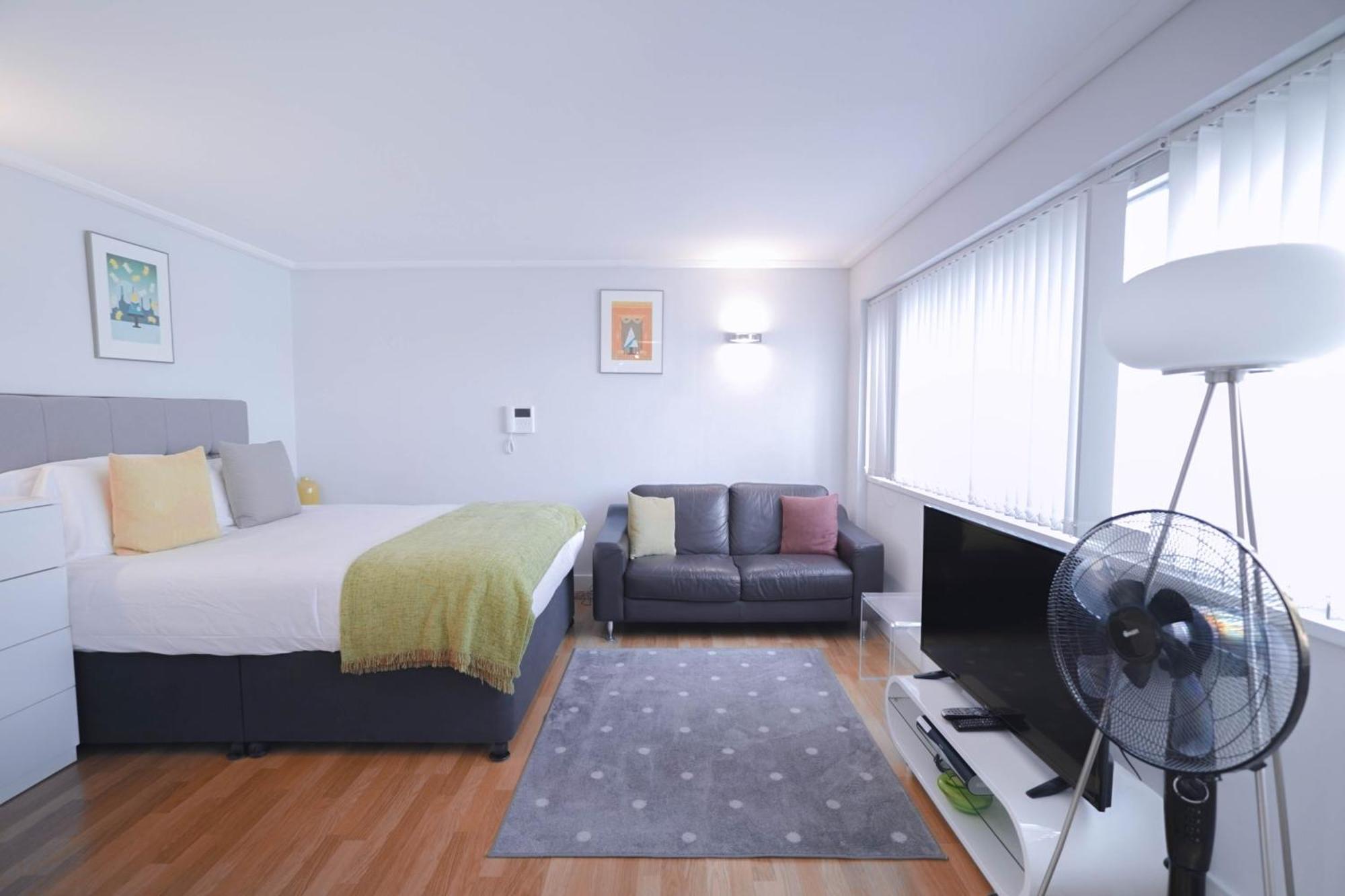 Camden Serviced Apartments By Globe Apartments Londres Exterior foto